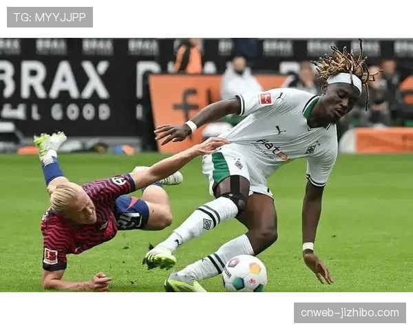 战术板复盘:门兴格拉德巴赫0-0战平柏林联,高位逼抢战术的失效与调整 战术板复盘:门兴格拉德巴赫0-0战平柏林联,高位逼抢战术的失效与调整